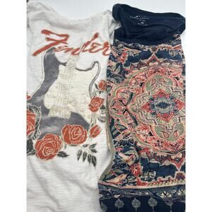 Lot of 2 Lucky Brand Women’s Fender Mandala Print Short Sleeve Tops Size L/1X